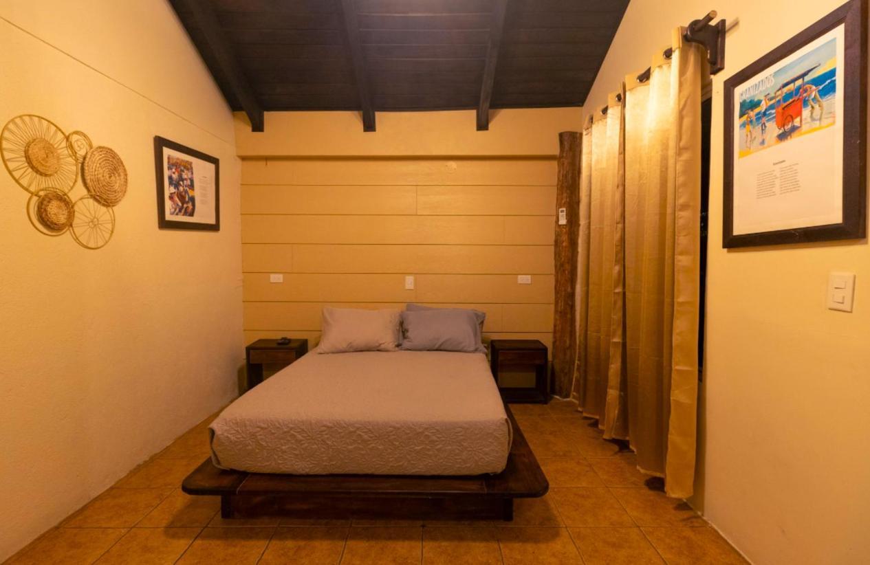 Cabinas La Fulanita นิโกยา ภายนอก รูปภาพ